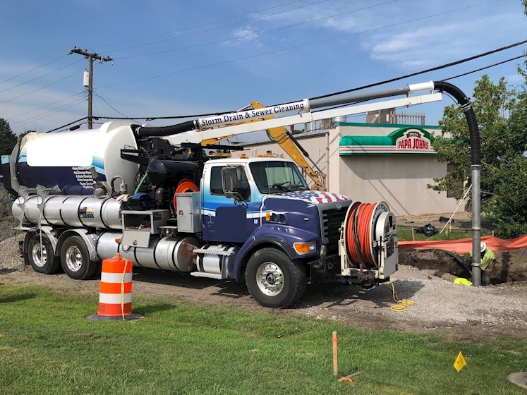 2007 Sterling L7500 Vacuum Truck for sale 175,000 Machinery
